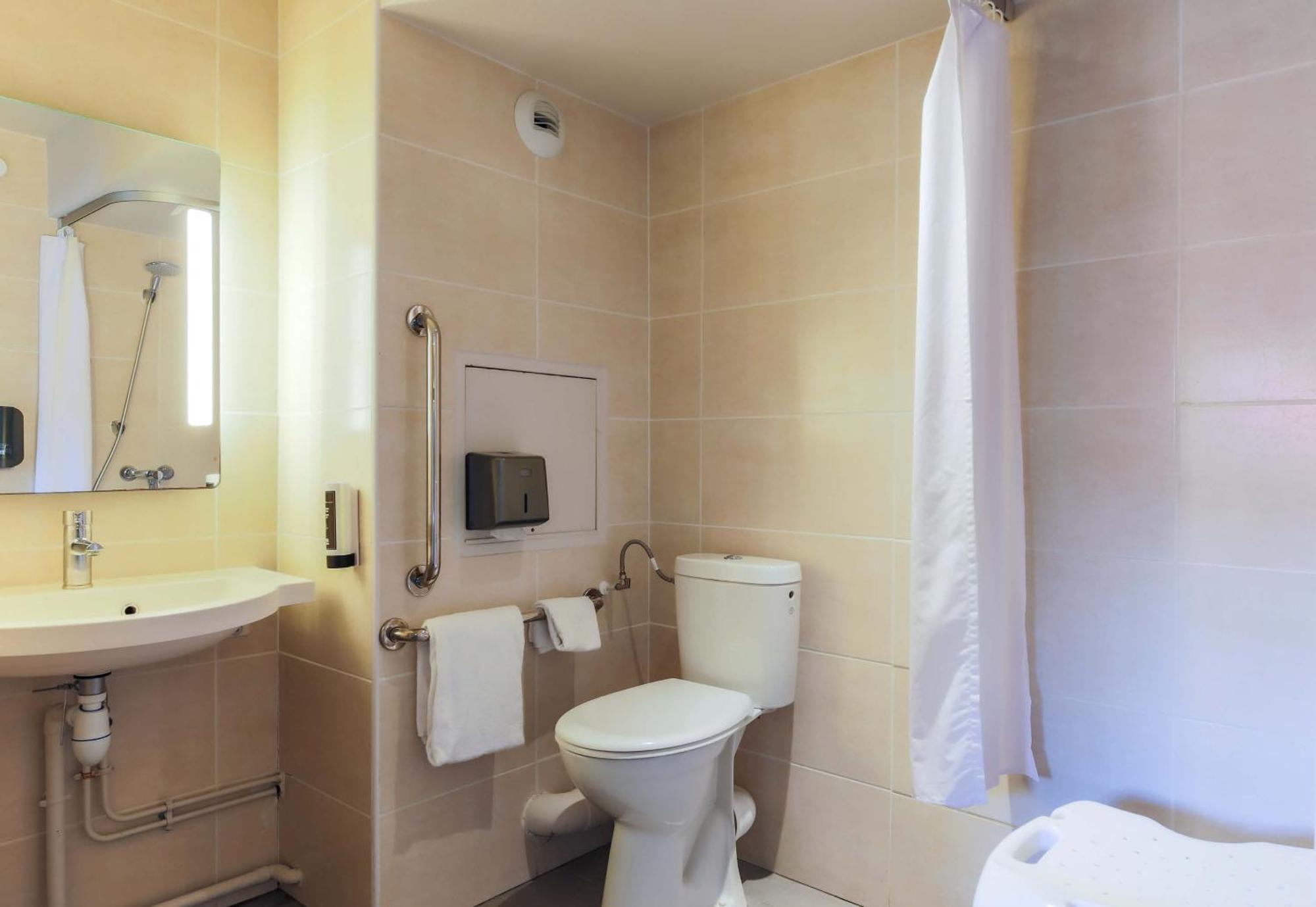 B&B Hotel Nancy Frouard מראה חיצוני תמונה